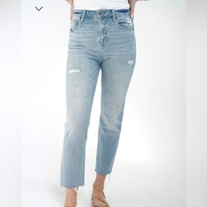 Great condition! Size 9, CJLA Chrissy Jeans